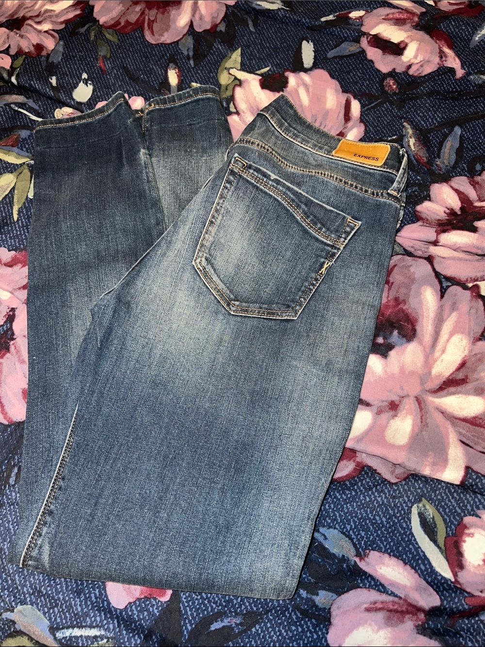 Express Medium Blue Straight Jeans